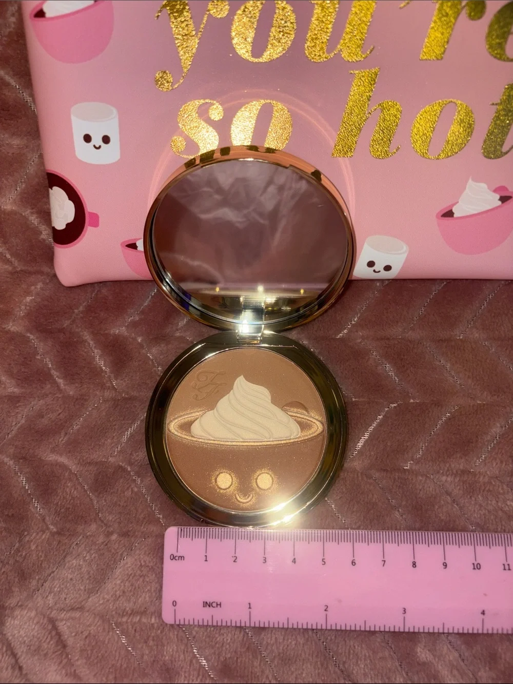Too Faced You're So Hot ~ Hot Cocoa Bronzer & Lip Injection Gloss & Makeup Bag !